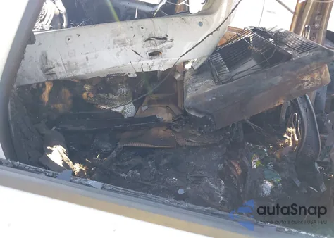 2023 Jeep Cherokee Altitude Lux 4X4 from USA, damaged, VIN 1C4PJMMB7PD113722